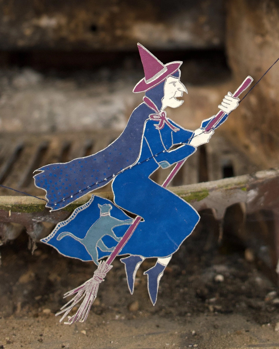 Wicked Witches Garland - east end press - Bluecashew Kitchen Homestead