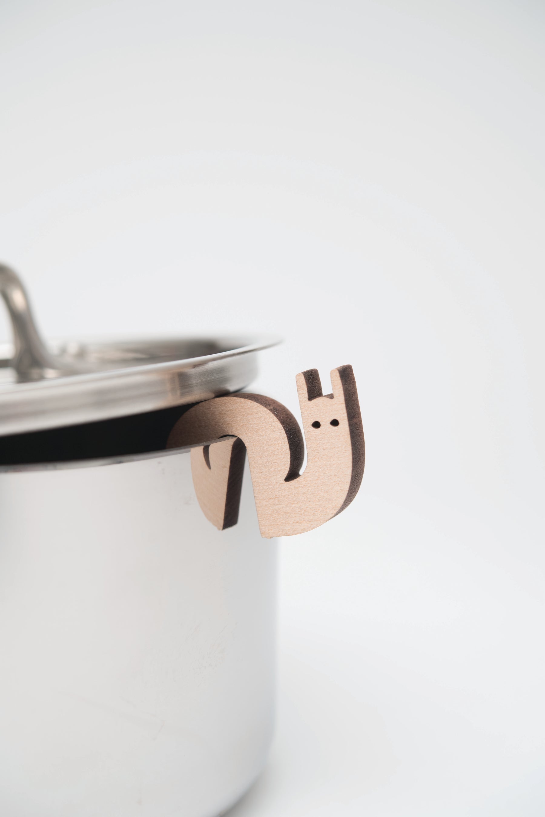 Swedish Pot Guard | Snail - Cose Nuove - Bluecashew Kitchen Homestead