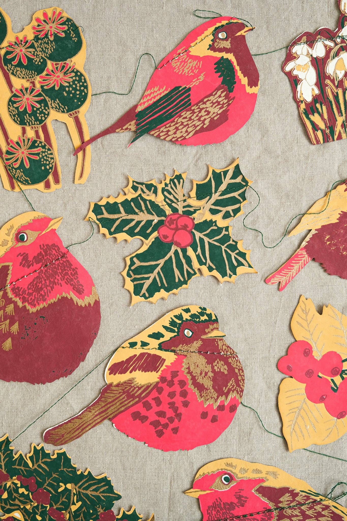 Wintry Hedgerow Sewn Garland - East End Press - Bluecashew Kitchen Homestead