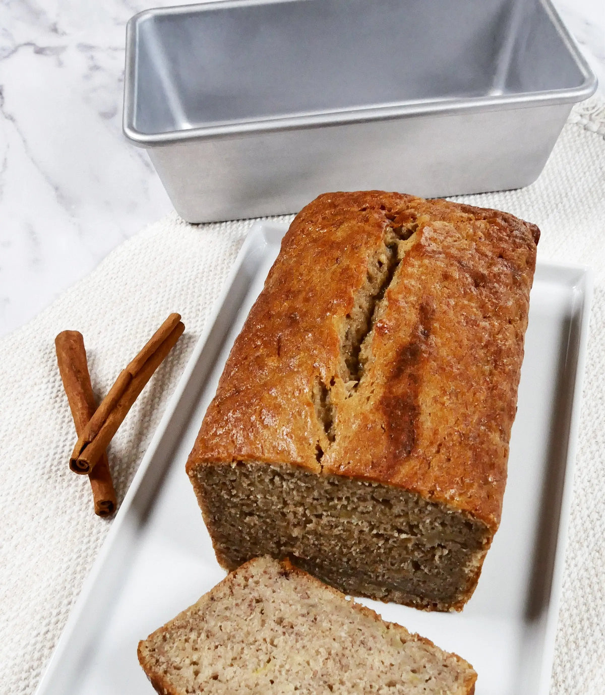 Bare Seamless Loaf Pan