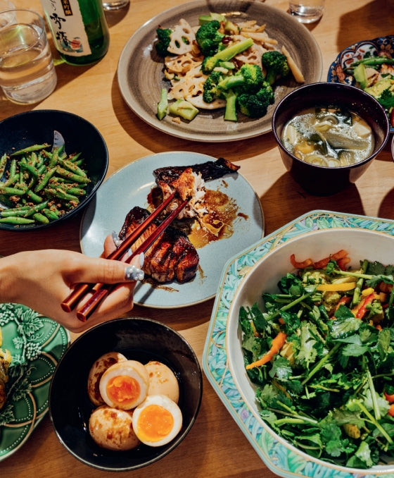 Japanese Comfort Cooking An Opinionated Guide to Modern, Homey, Classic Japanese Recipes | By Tadashi Ono and Harris Salat