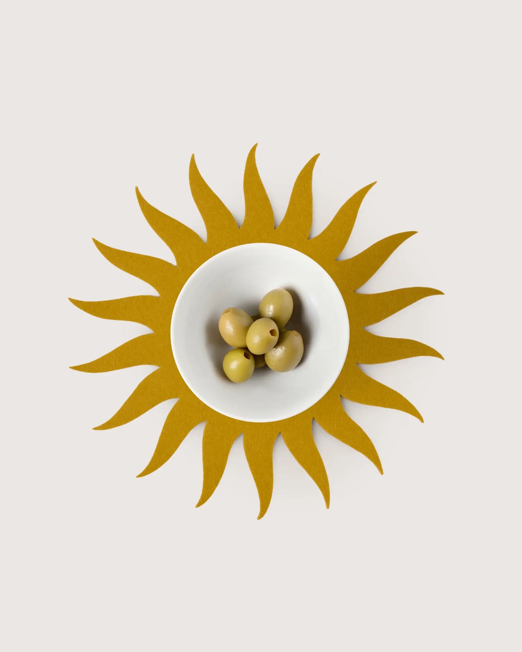 Merino Wool Sunburst trivet - Graf Lantz - bluecashew kitchen homestead