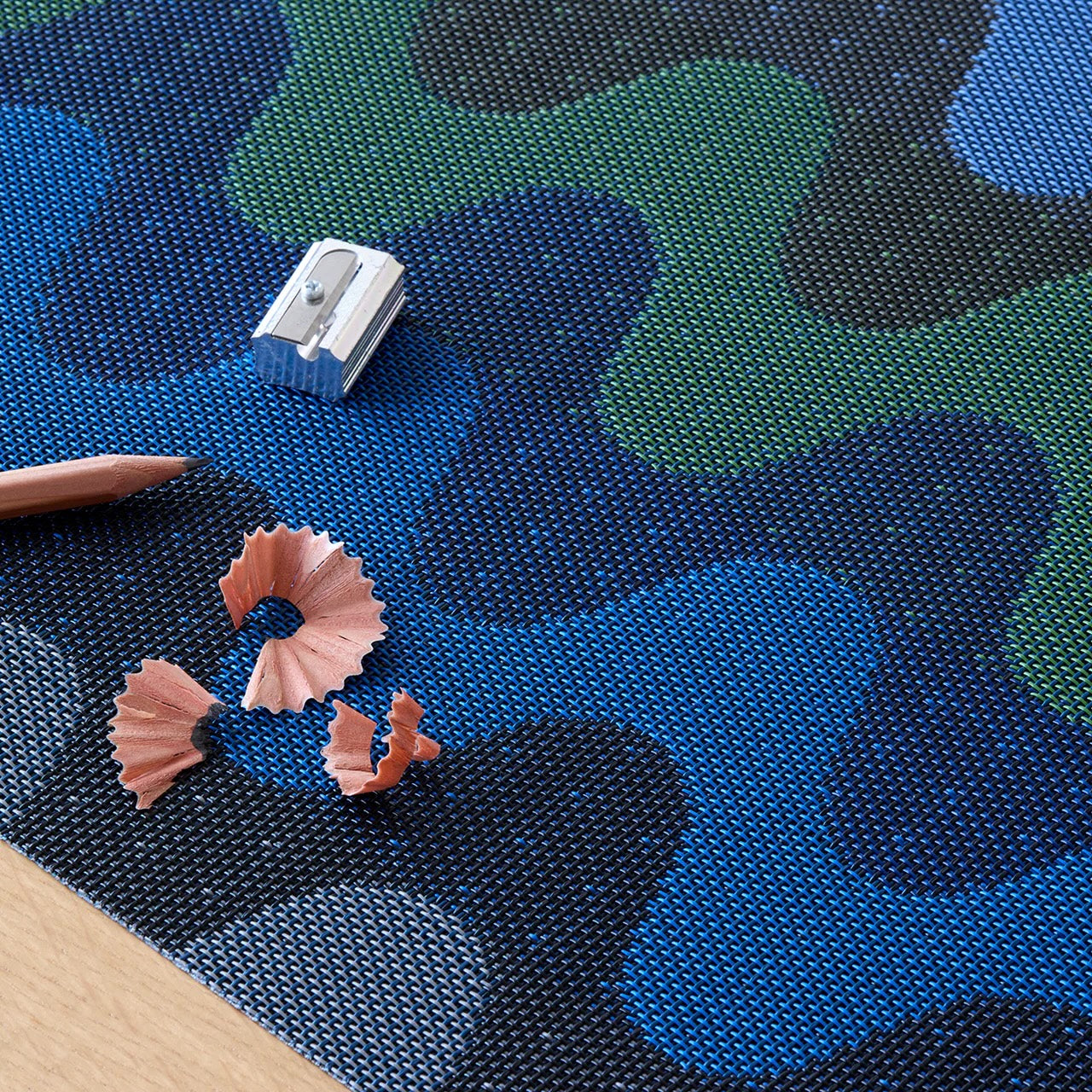 Wiggle Placemat | Deep Sea - Chilewich LLC - bluecashew kitchen homestead