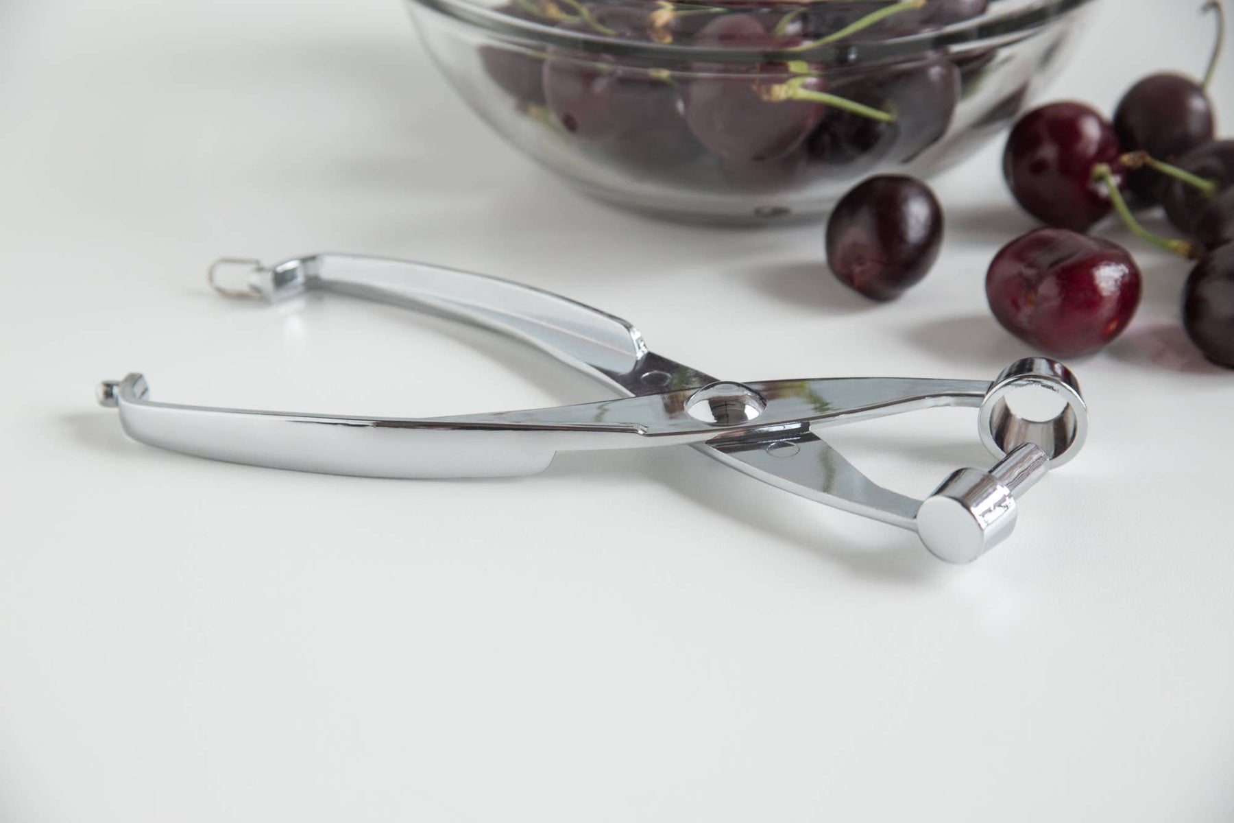 Cherry + Olive Pitter