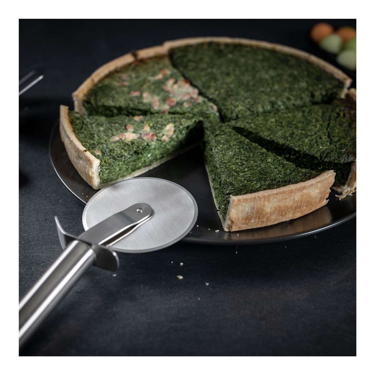 Essential Pizza Cutter - Kuhn Rikon - bluecashew kitchen homestead