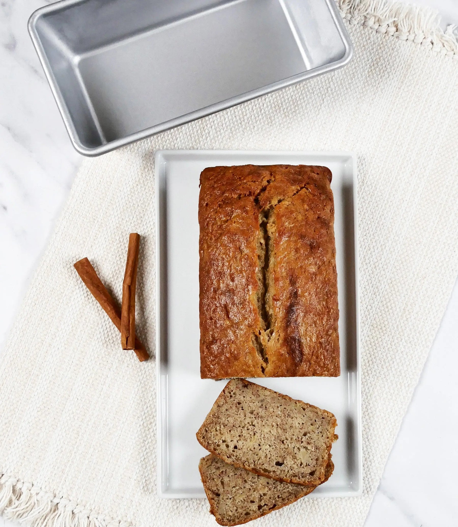 Bare Seamless Loaf Pan
