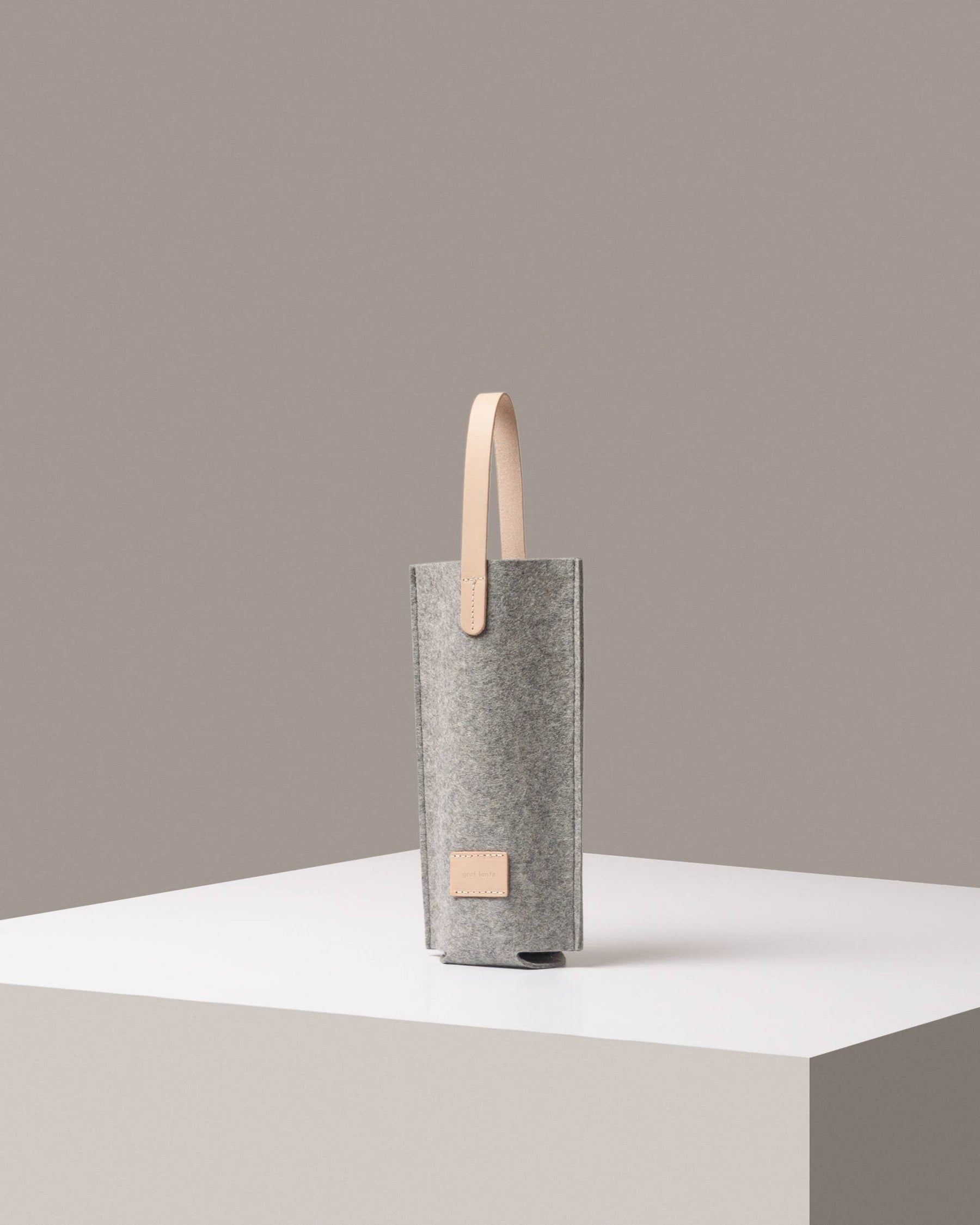 Hana Merino Wool Bottle Bag | Granite