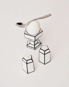 Salt + Pepper | White - Black Carte Blanche