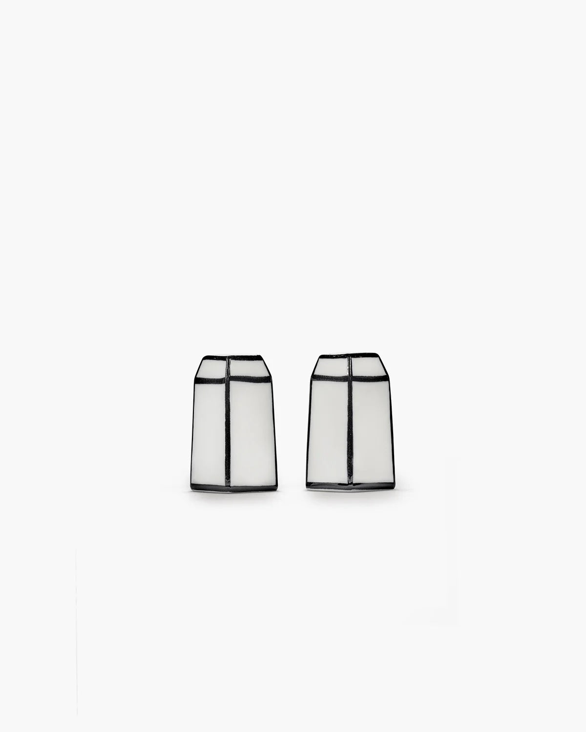 Salt + Pepper | White - Black Carte Blanche
