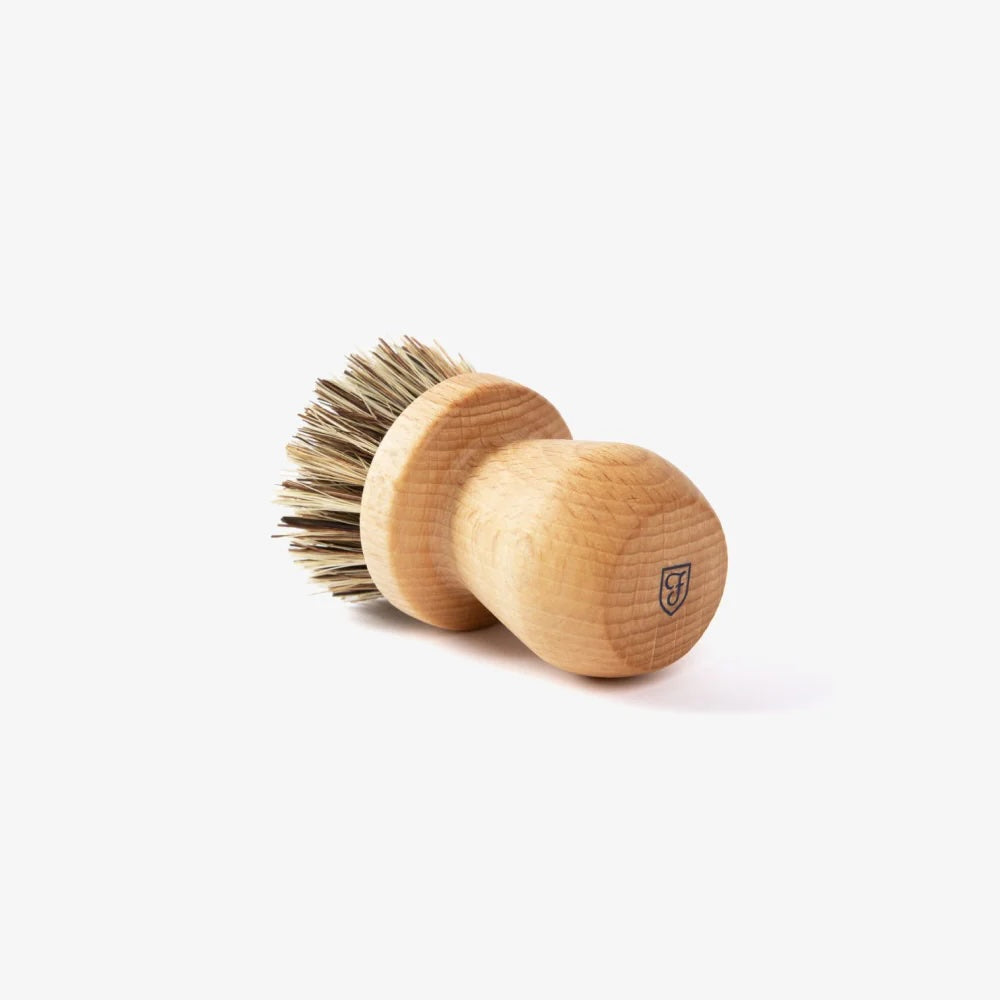 Field Company Natural Fiber Cleaning Brush