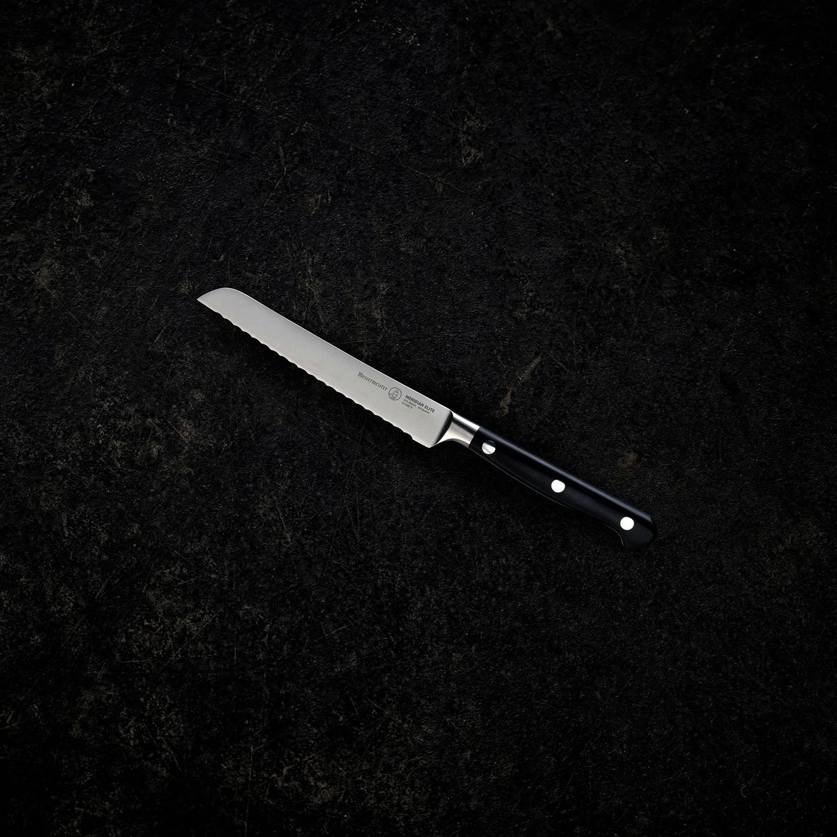 Messermeister Meridian Elite 5" Scalloped Utility Knife - Messermeister - Bluecashew Kitchen Homestead