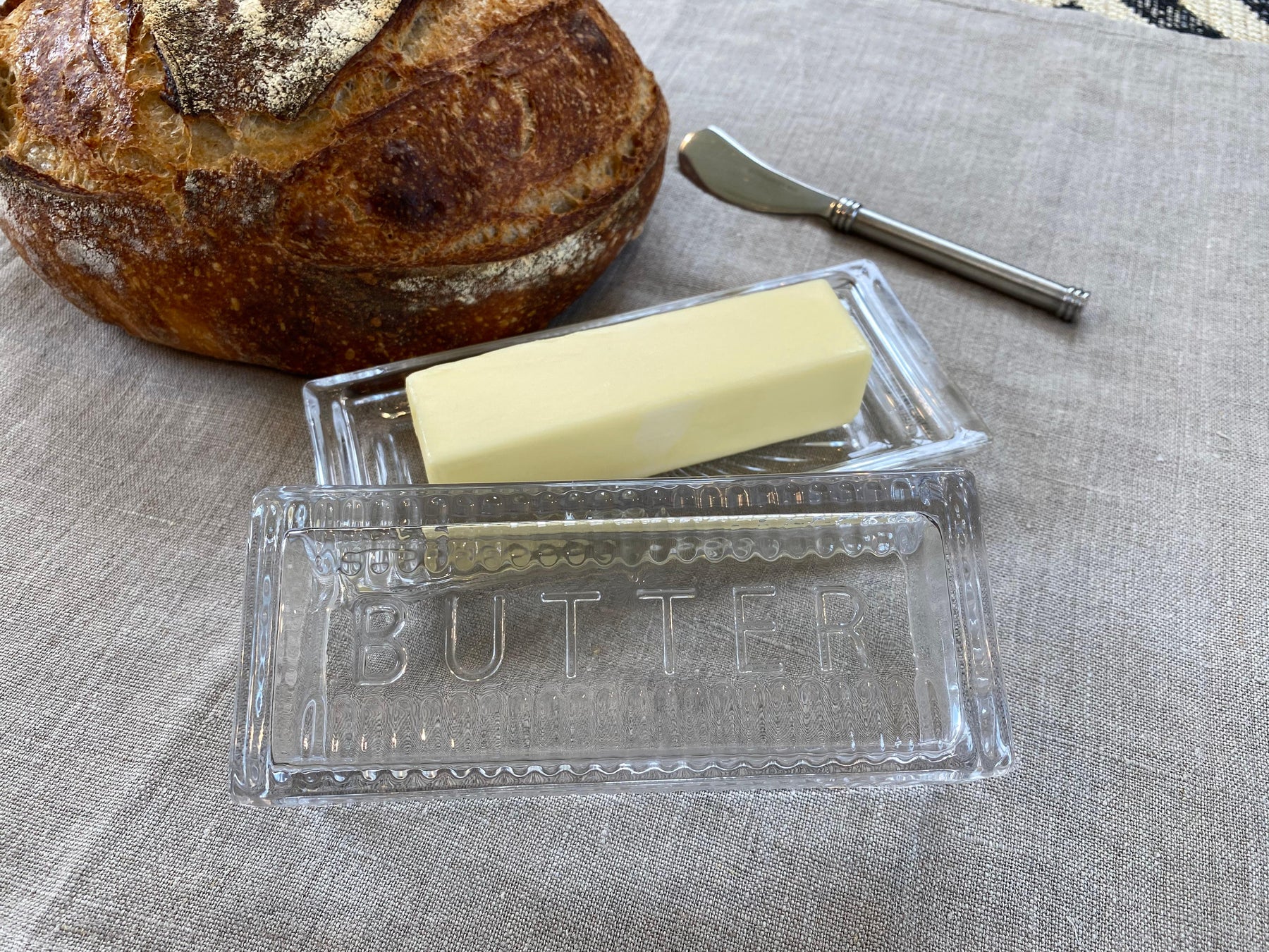 Glass Butter Dish - Earth & Nest - Bluecashew Kitchen Homestead